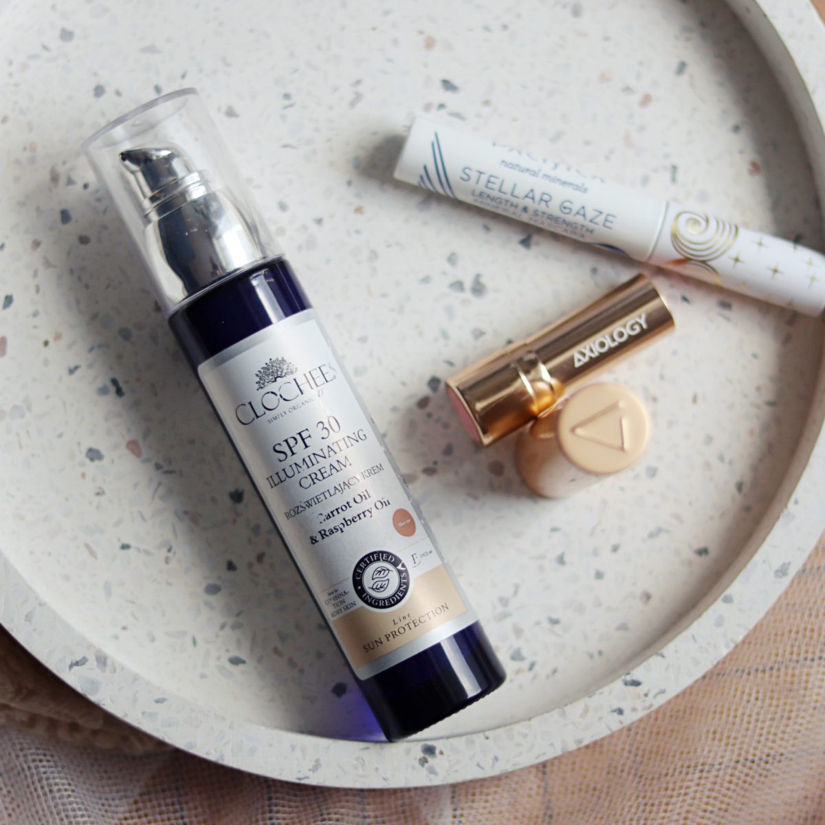 hity makijaż 2019 | SPF 30 Clochee | pomadka Axiology | tusz Stellar gaze Pacifica
